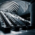 Heavy-duty escalator