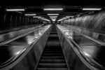 Heavy-duty escalator