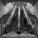 Heavy-duty escalator