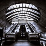 Heavy-duty escalator