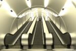 Heavy-duty escalator