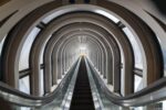 Heavy-duty escalator - Image 3